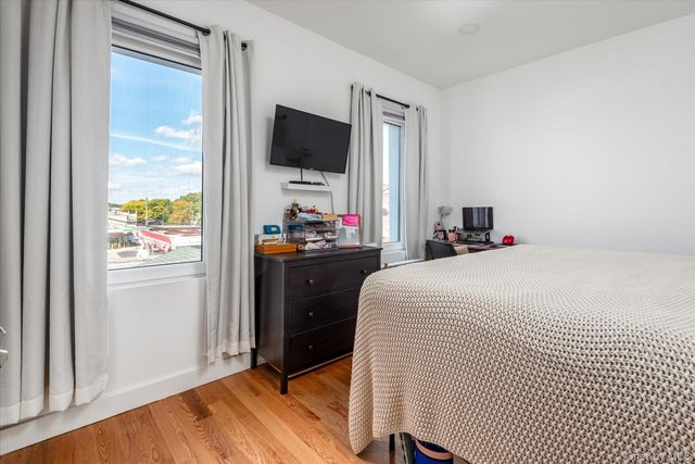 65-17 78th Avenue, Glendale, NY 11385
