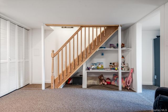 65-17 78th Avenue, Glendale, NY 11385