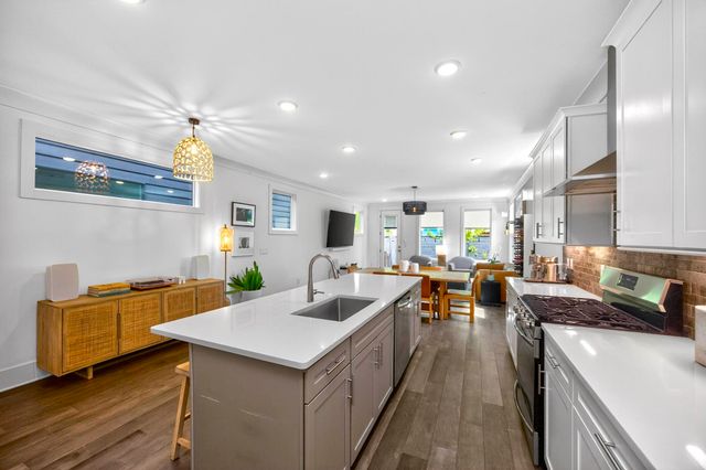 217 Eastmoreland St Unit B, Nashville, TN 37207