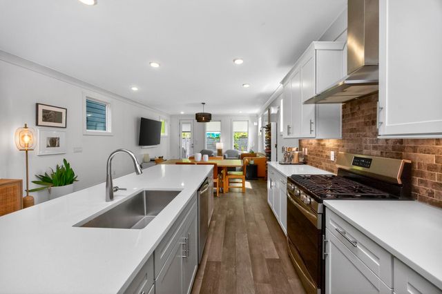 217 Eastmoreland St Unit B, Nashville, TN 37207