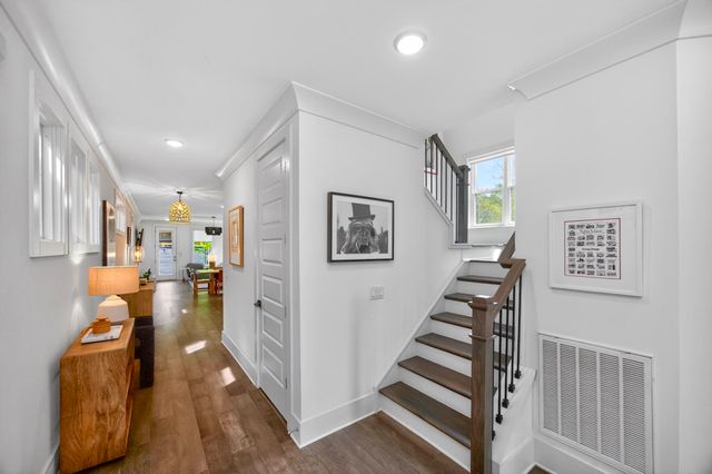 217 Eastmoreland St Unit B, Nashville, TN 37207