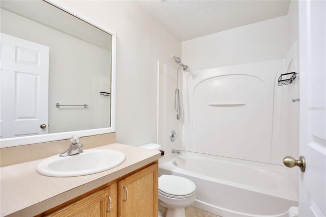 1236 BLACKWATER POND DRIVE, Orlando, FL 32828