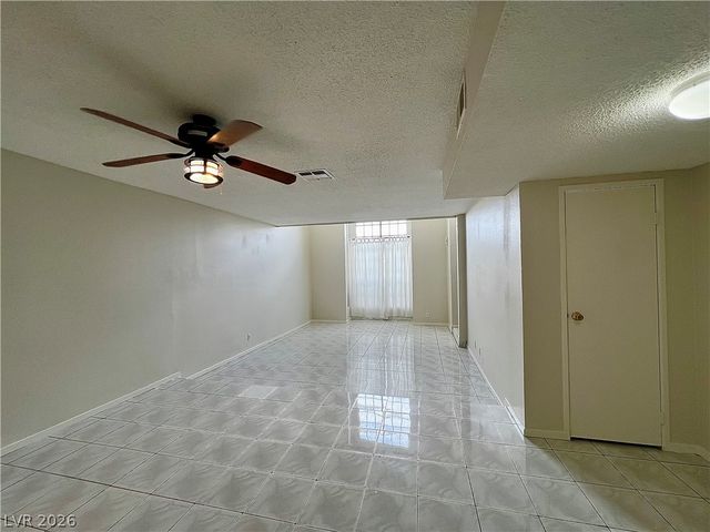 6514 Ironbark Lane, Las Vegas, NV 89107