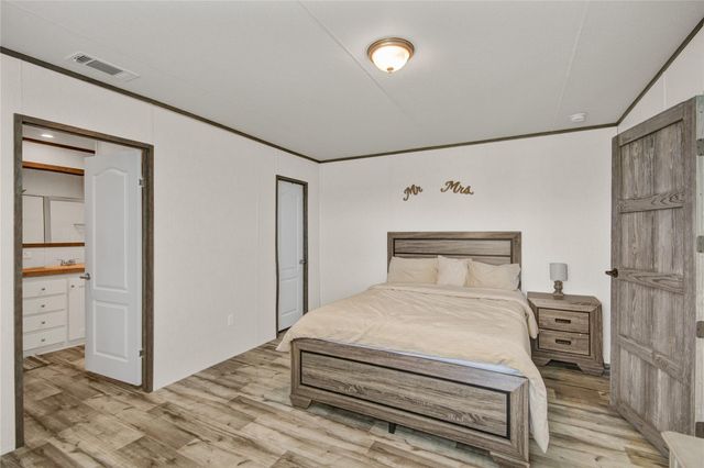 5366 West Belt, Brazoria, TX 77422
