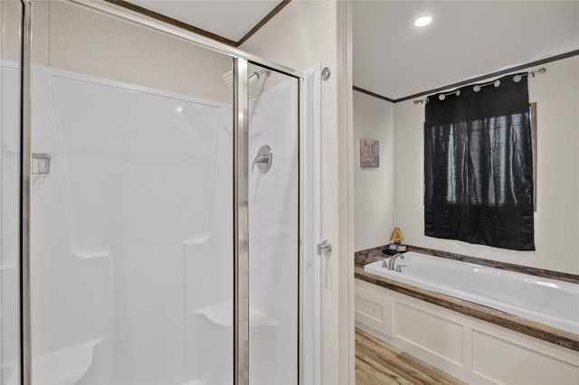 5366 West Belt, Brazoria, TX 77422