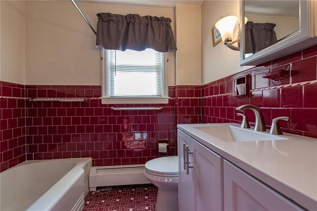 88 Beaufort Street, Providence, RI 02908