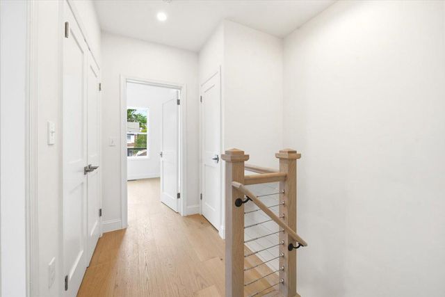 416 ONEIDA PL NW, Washington, DC 20011