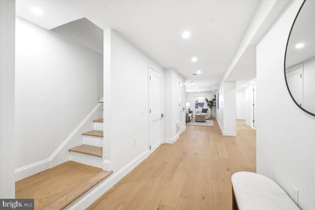 416 ONEIDA PL NW, Washington, DC 20011