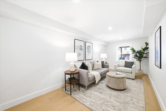 416 ONEIDA PL NW, Washington, DC 20011