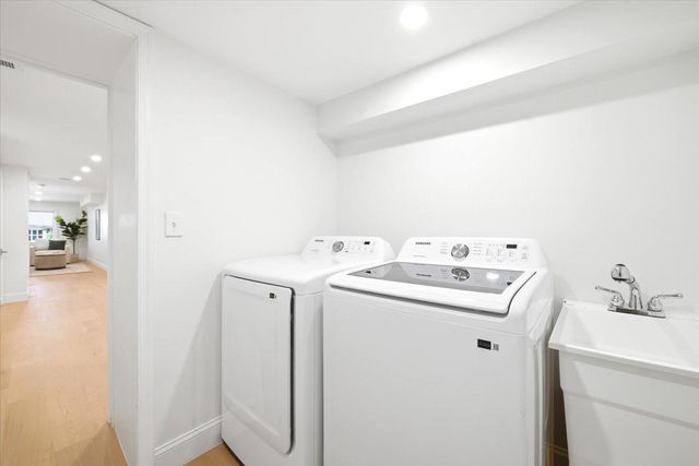 416 ONEIDA PL NW, Washington, DC 20011