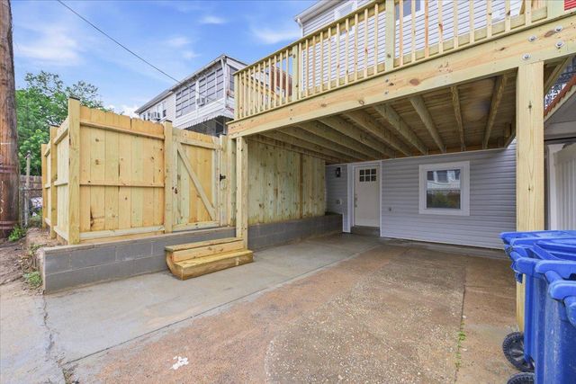 416 ONEIDA PL NW, Washington, DC 20011