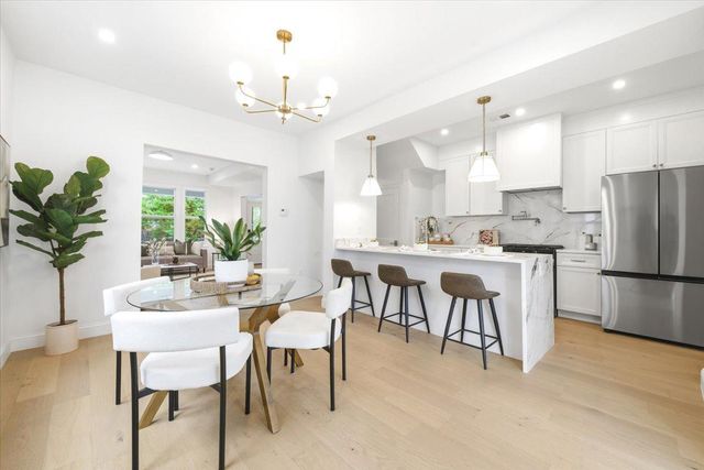 416 ONEIDA PL NW, Washington, DC 20011