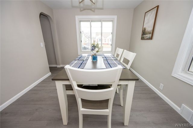 123 Southcrest Avenue, Cheektowaga, NY 14225