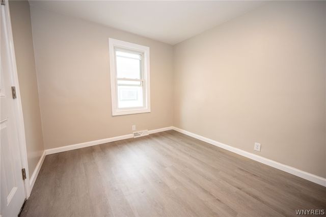 123 Southcrest Avenue, Cheektowaga, NY 14225