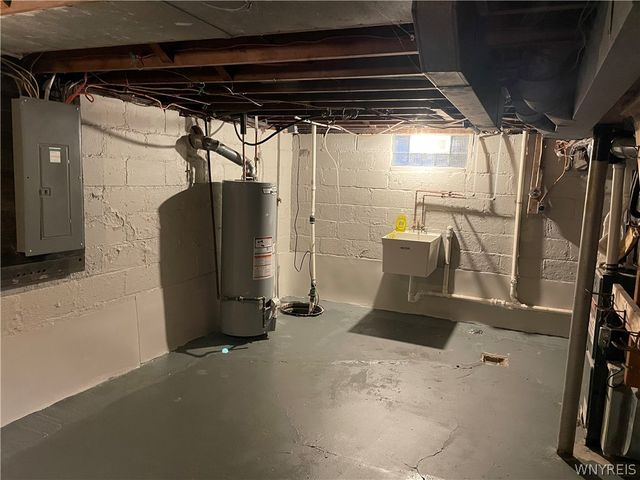 123 Southcrest Avenue, Cheektowaga, NY 14225