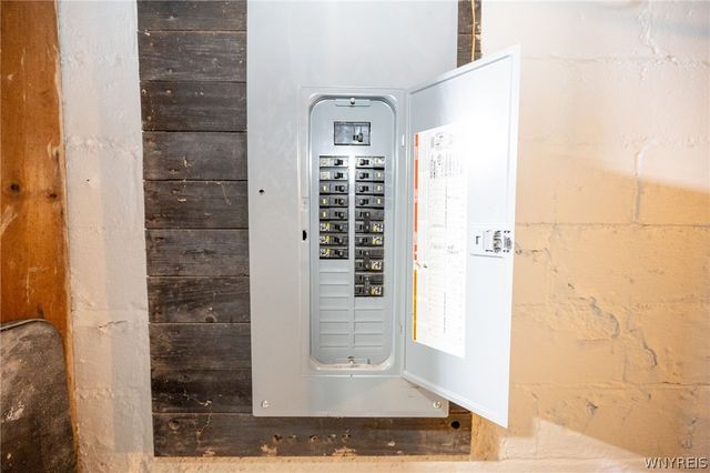 123 Southcrest Avenue, Cheektowaga, NY 14225