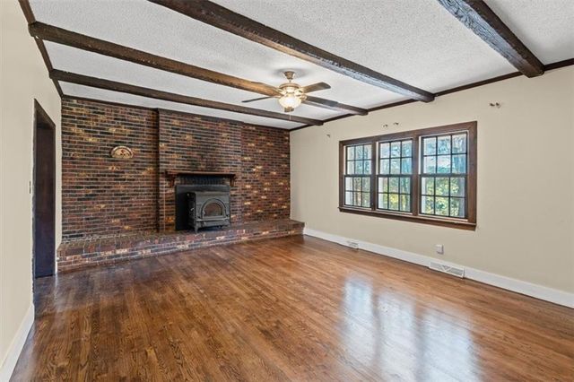110A Williams Road SE, Silver Creek, GA 30173