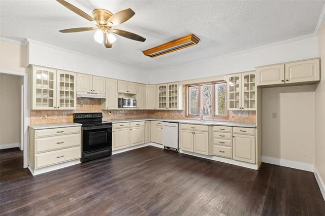 110A Williams Road SE, Silver Creek, GA 30173