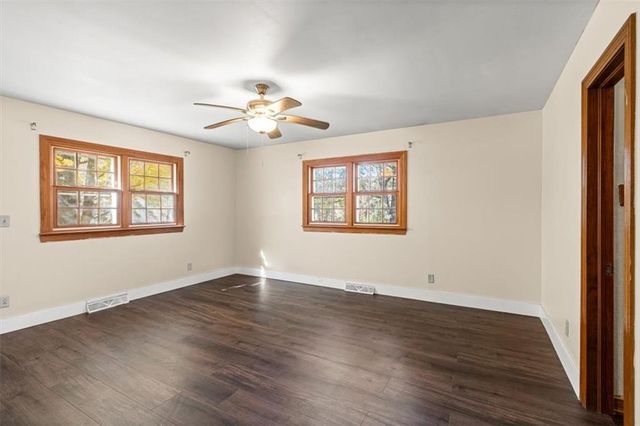 110A Williams Road SE, Silver Creek, GA 30173