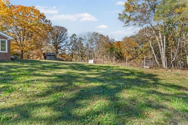 110A Williams Road SE, Silver Creek, GA 30173