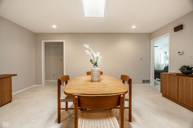 2103 Oak Run North Drive, Indianapolis, IN 46260