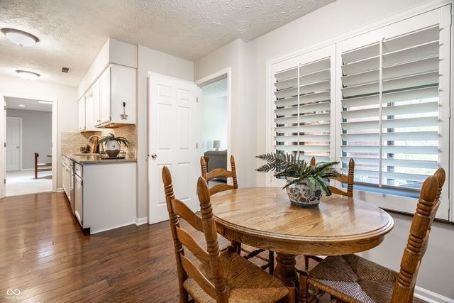 2103 Oak Run North Drive, Indianapolis, IN 46260
