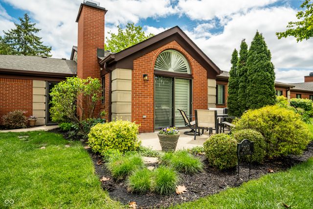 2103 Oak Run North Drive, Indianapolis, IN 46260
