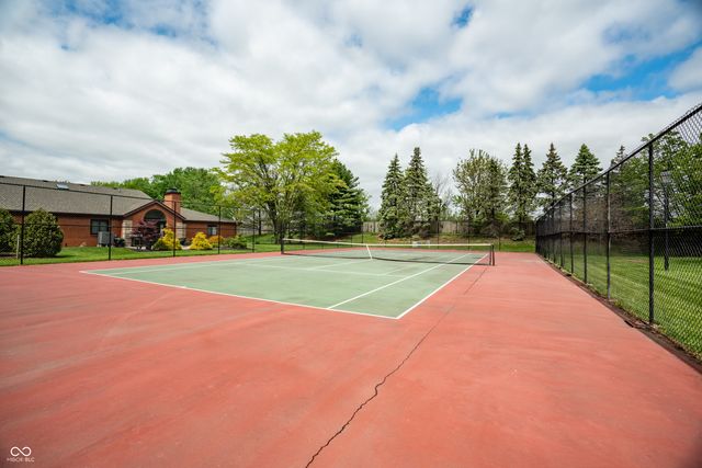 2103 Oak Run North Drive, Indianapolis, IN 46260