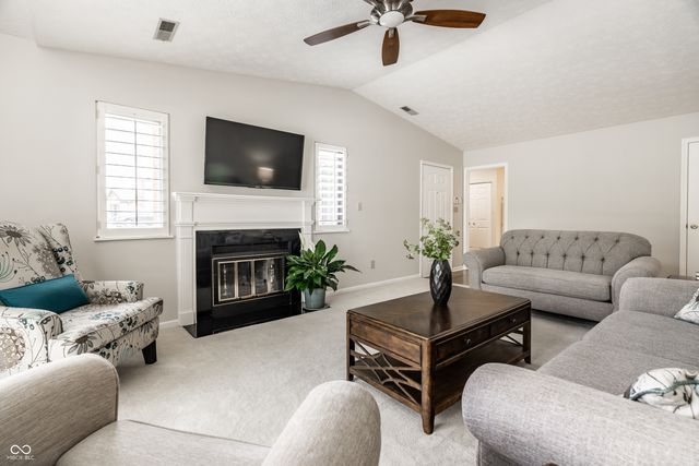 2103 Oak Run North Drive, Indianapolis, IN 46260