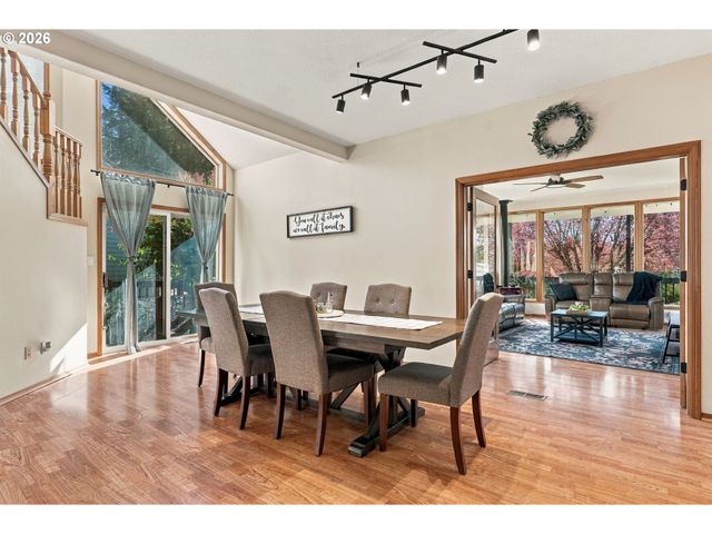 32898 Sw Keys Landing Way, Scappoose, OR 97056