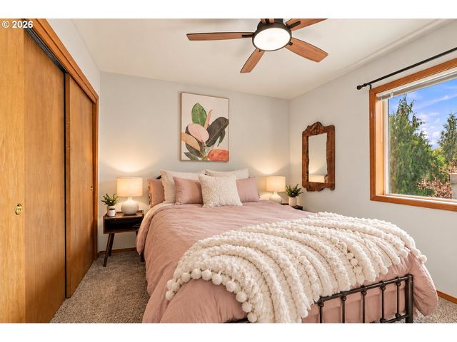 32898 Sw Keys Landing Way, Scappoose, OR 97056