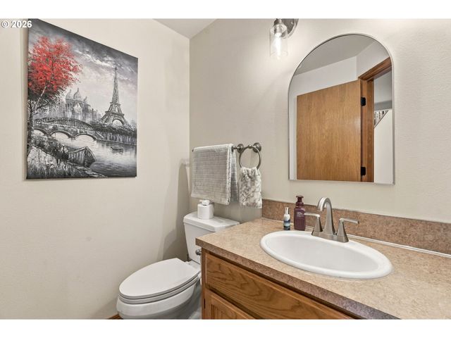 32898 Sw Keys Landing Way, Scappoose, OR 97056
