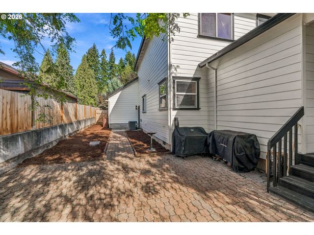 32898 Sw Keys Landing Way, Scappoose, OR 97056