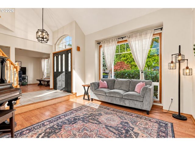 32898 Sw Keys Landing Way, Scappoose, OR 97056