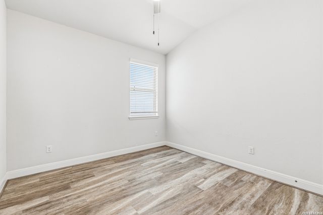 12422 CHENA LK, San Antonio, TX 78249