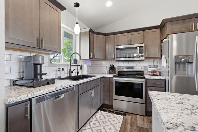 657 RACHEL LN, Box Elder, SD 57719