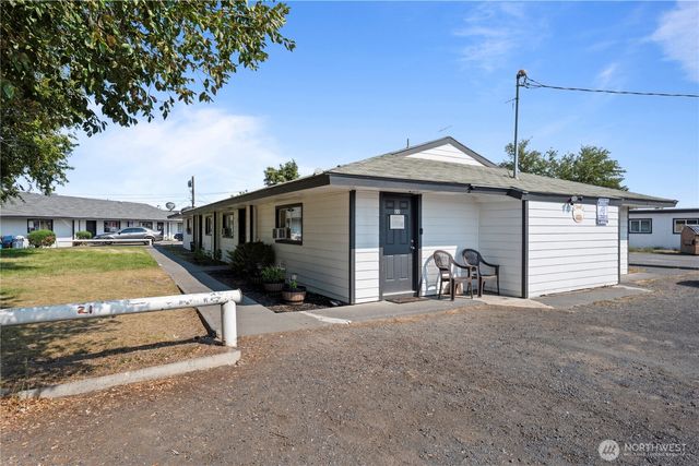 4278 Grape Drive NE, Moses Lake, WA 98837