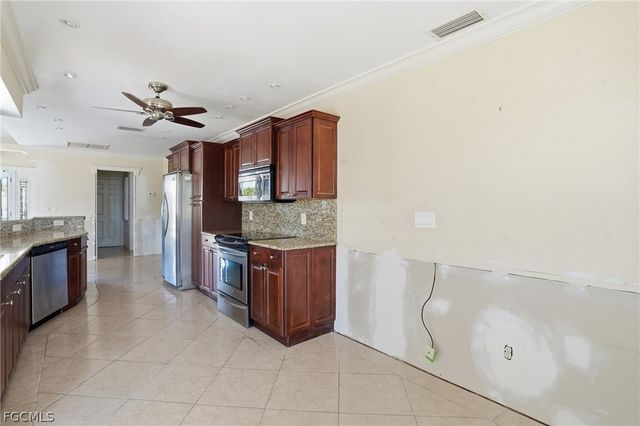 1230 SW 53rd TER, Cape Coral, FL 33914