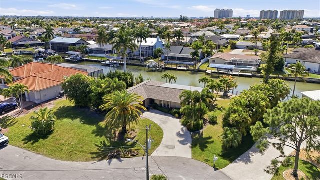 1230 SW 53rd TER, Cape Coral, FL 33914