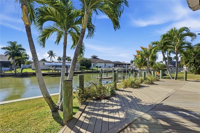 1230 SW 53rd TER, Cape Coral, FL 33914