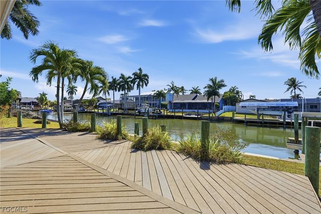 1230 SW 53rd TER, Cape Coral, FL 33914