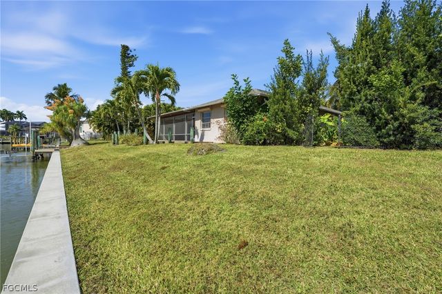 1230 SW 53rd TER, Cape Coral, FL 33914
