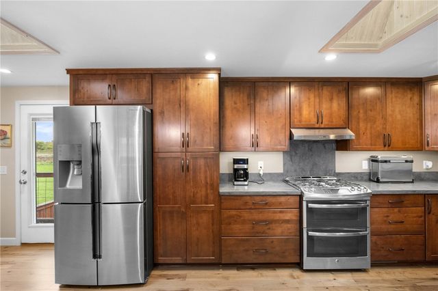 2461 Sweden Walker Road, Clarkson, NY 14420