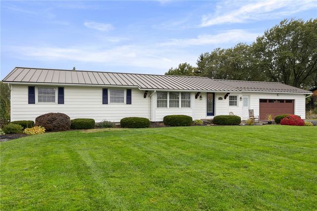 2461 Sweden Walker Road, Clarkson, NY 14420