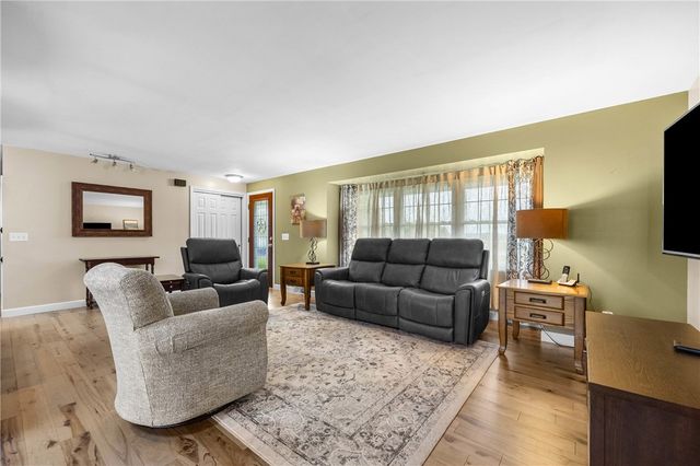 2461 Sweden Walker Road, Clarkson, NY 14420
