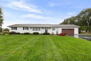 2461 Sweden Walker Road, Clarkson, NY 14420