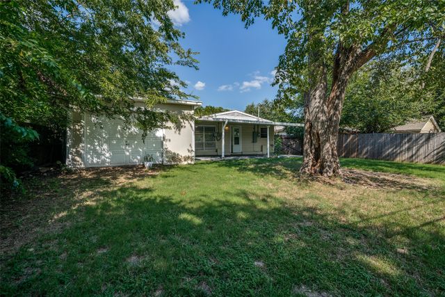 311 Ridgefield Circle, Mesquite, TX 75149