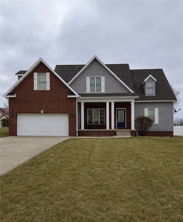 117 Cherry Blossom Dr, Mt Pleasant Twp, PA 15666