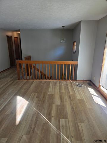 3256 Tammy Street, Bellevue, NE 68123