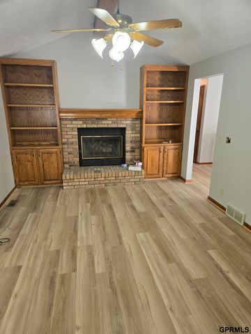 3256 Tammy Street, Bellevue, NE 68123